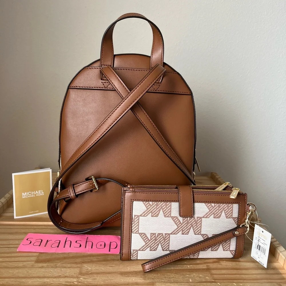 🌼Michael Kors Backpack Set - Picture 6 of 16